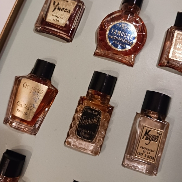 NEW!! Vintage Jolis Parfums Paris (Sample Set, 21ct) - Picture 4 of 12